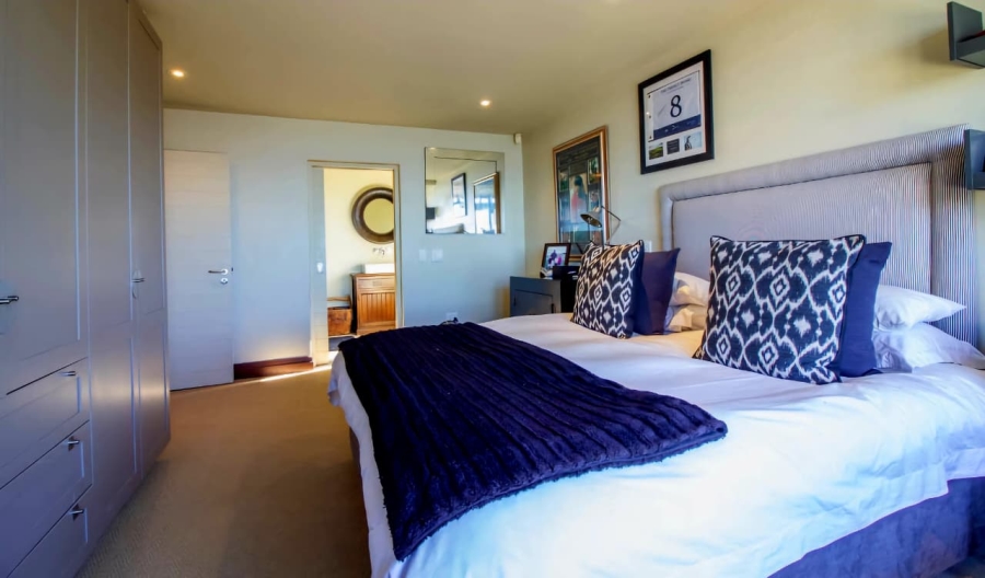 8 Bedroom Property for Sale in Oubaai Western Cape